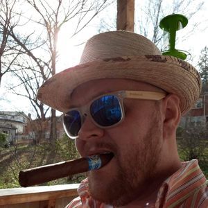 Meet your Posher, Kacy